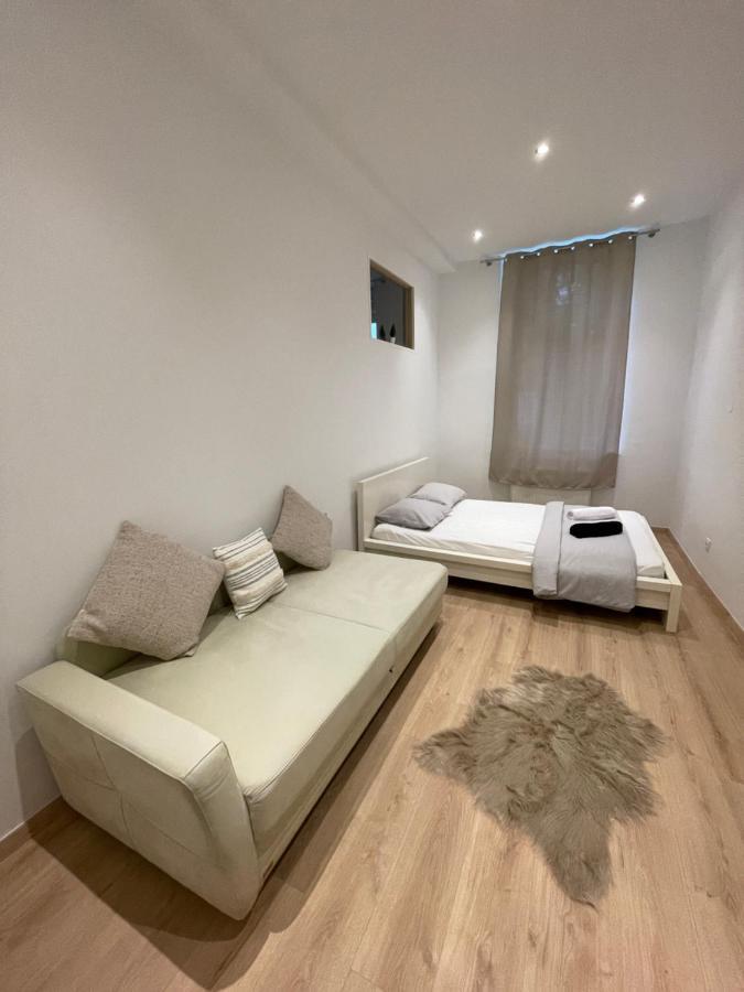 Cozy 8-Person Home In Vienna Located At Haberlgasse 82 N1 Extérieur photo