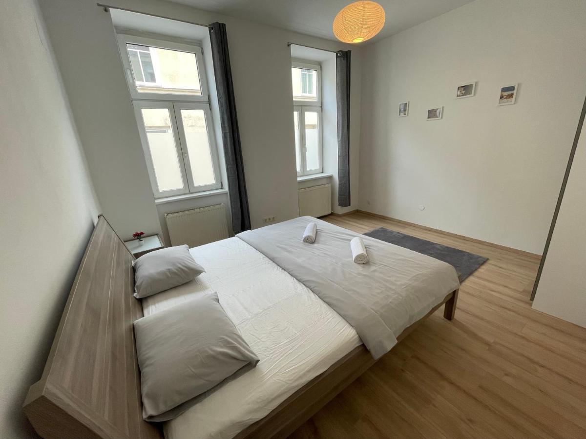 Cozy 8-Person Home In Vienna Located At Haberlgasse 82 N1 Extérieur photo
